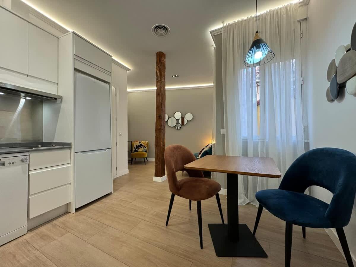 Plaza Mayor Cozy Private Apartment With Ac Мадрид Екстериор снимка