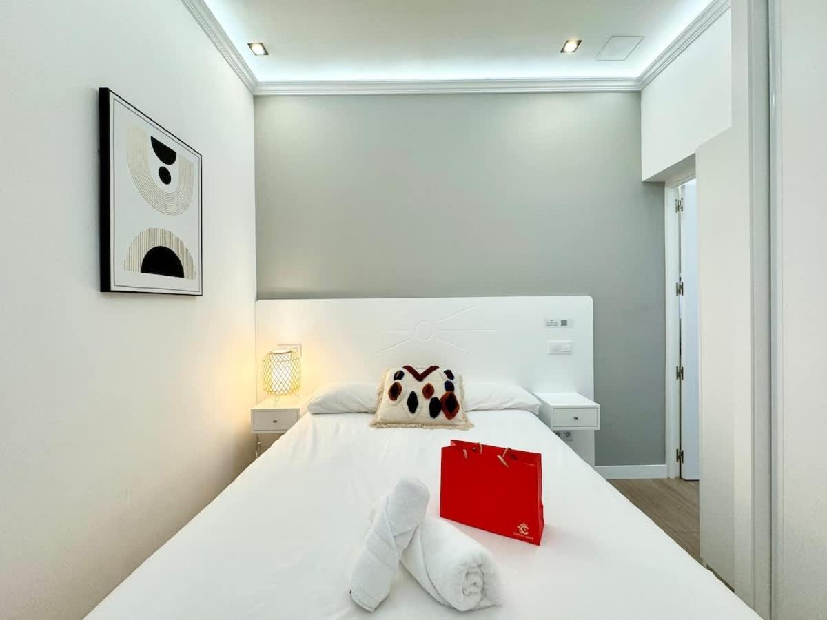 Plaza Mayor Cozy Private Apartment With Ac Мадрид Екстериор снимка