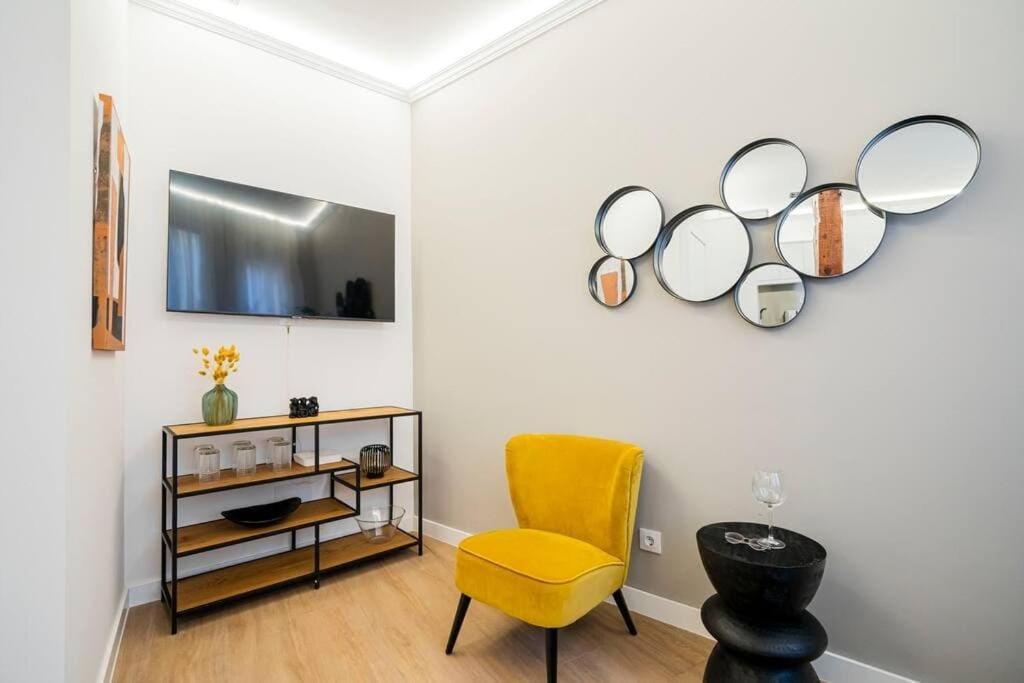 Plaza Mayor Cozy Private Apartment With Ac Мадрид Екстериор снимка