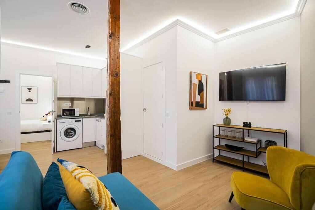 Plaza Mayor Cozy Private Apartment With Ac Мадрид Екстериор снимка